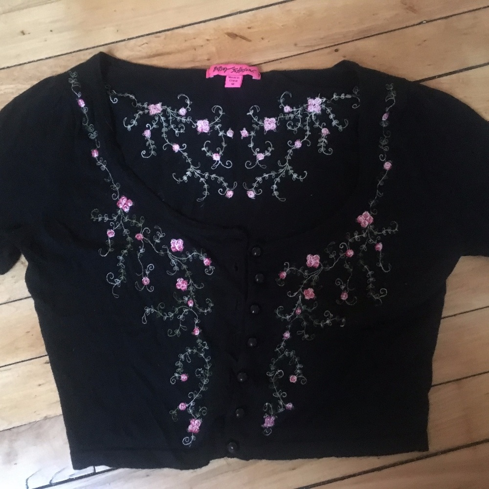 BETSEY JOHNSON Embroidered Cropped Cardigan